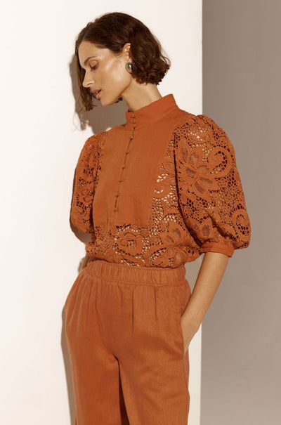 zoe kratzmann - presence top in toffee lace